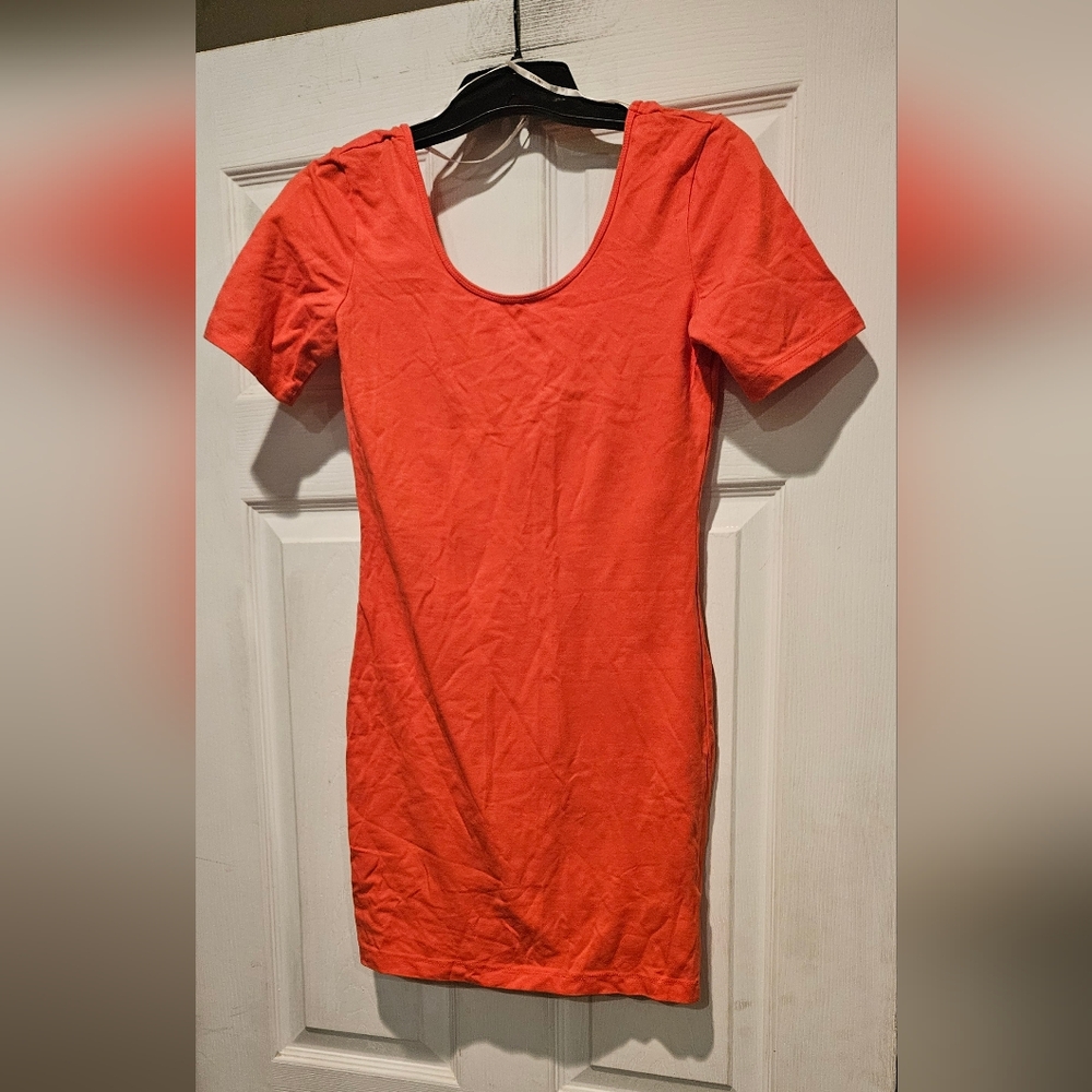 FOREVER 21 MINI DRESS